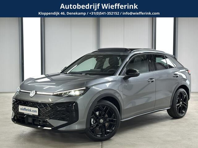 Volkswagen T-Roc 1.5 eTsi R-Line First Edition | Trekhaak | Pano | Black-style | Licht-pakket (IQ.Light)