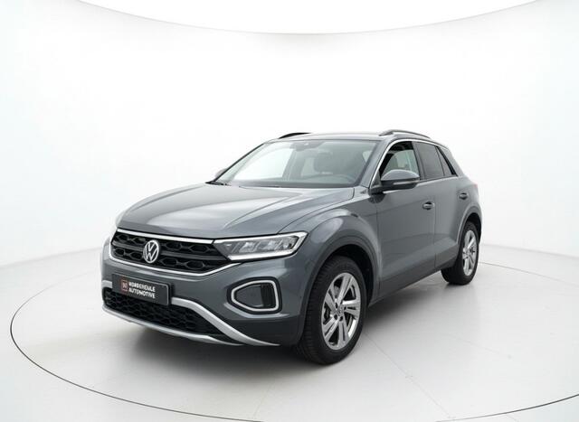 Volkswagen T-Roc 1.0 TSI LIFE. CARPLAY, ACC, NAVI