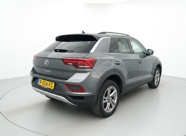 Volkswagen T-Roc 1.0 TSI LIFE. CARPLAY, ACC, NAVI