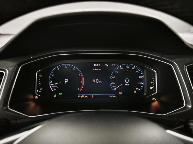 Volkswagen T-Roc 1.5 TSI Sport | Trekhaak | Navigatie |