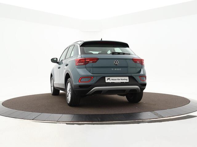 Volkswagen T-Roc 1.5 TSI 150pk DSG Life · Apple/Android Car Play · Camera · Climatronic · Navigatie · 16'' Inch ·