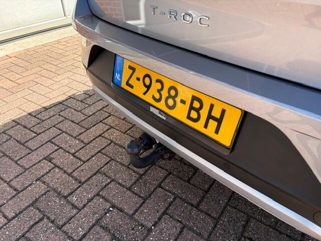 Volkswagen T-Roc 1.0 TSI Life Edition Trekhaak-Camera-Apple/Android