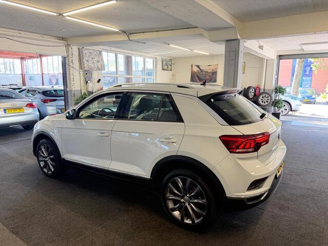 Volkswagen T-Roc 1.5 TSI*Digitale Dash*Xenon*Automaat*Stoelverwarming