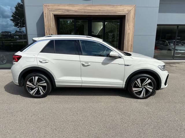 Volkswagen T-Roc 1.5 TSI 150pk DSG R-Line | Trekhaak | Camera | Keyless | Elek. Achterklep | Dode hoek | Rijklaar incl. 1 jaar Bovag garantie