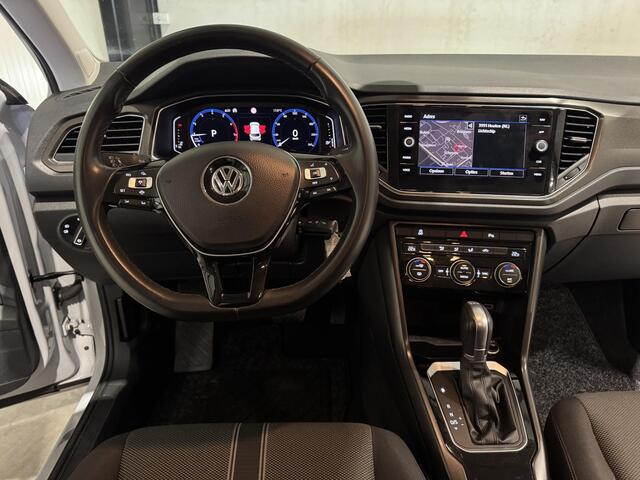 Volkswagen T-Roc 1.5 TSI Style | virtual-dash | navi | camera | trekhaak | carplay |