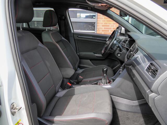 Volkswagen T-Roc 1.5 TSI 150PK Sport Business R | PANODAK | CARPLAY | CRUISE CONTROL |