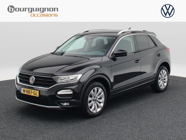 Volkswagen T-Roc 1.5 TSi 150 Pk Automaat Style Business | Adaptive Cruise Control | Elektrische Achterklep | Navigatie | Trekhaak | Stoelverwarming | 17 Inch