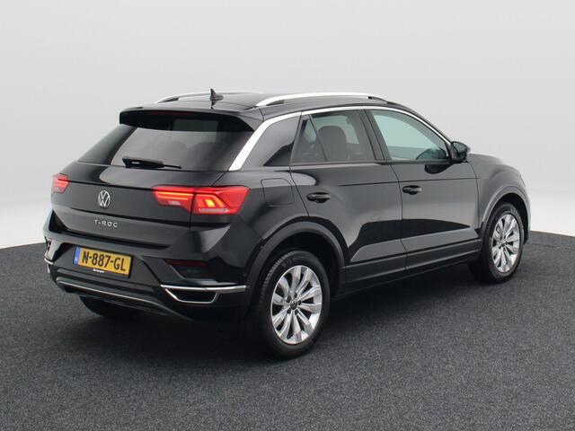 Volkswagen T-Roc 1.5 TSi 150 Pk Automaat Style Business | Adaptive Cruise Control | Elektrische Achterklep | Navigatie | Trekhaak | Stoelverwarming | 17 Inch