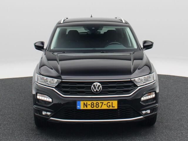 Volkswagen T-Roc 1.5 TSi 150 Pk Automaat Style Business | Adaptive Cruise Control | Elektrische Achterklep | Navigatie | Trekhaak | Stoelverwarming | 17 Inch