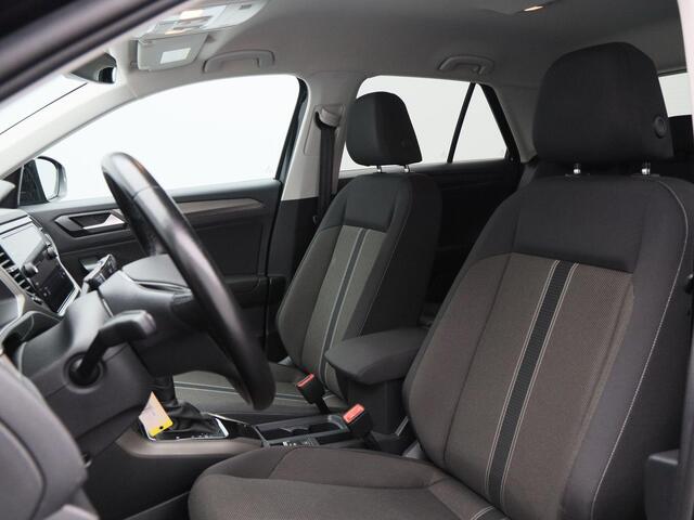 Volkswagen T-Roc 1.5 TSi 150 Pk Automaat Style Business | Adaptive Cruise Control | Elektrische Achterklep | Navigatie | Trekhaak | Stoelverwarming | 17 Inch