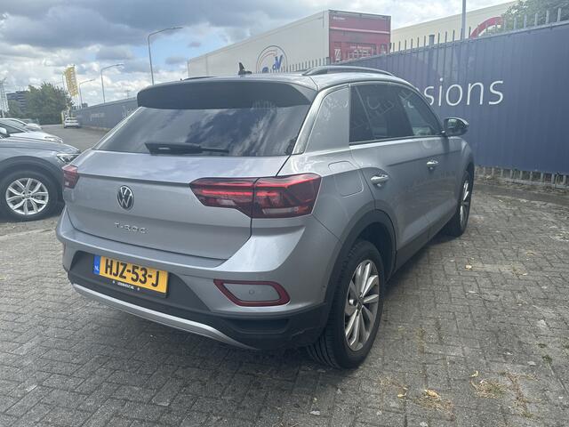 Volkswagen T-Roc 1.5 TSI 150pk Life Edition Navigatie Camera