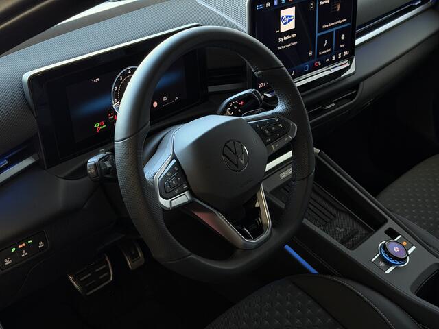 Volkswagen T-Roc 1.5 eTsi 150PK R-LINE EDITION VW.TREKHAAK IQ LED/GRIL/LOGO STOEL/STUUR.VERW 2026 ?Top Auto's Wijchen , 30 Jaar Specialist in Volkswagen : Alle Type's : R-Line Edition / Style / First Edition / Highline / Life , Zowel PHEV / HEV / MHEV / Benzine ?