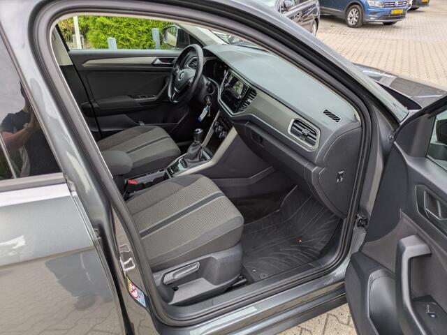 Volkswagen T-Roc 1.0 TSI Style Business I Virtual Cockpit I Camera I ACC I Carplay I Navi