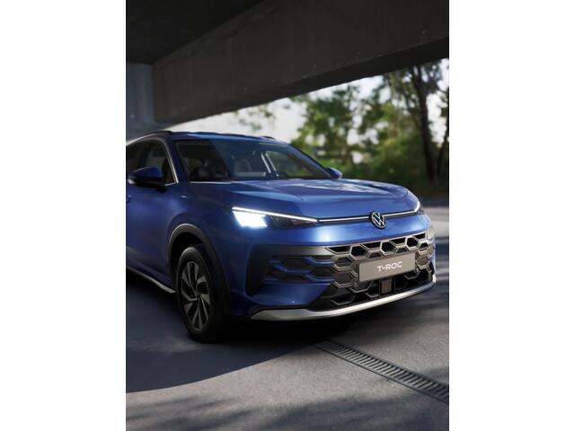 Volkswagen T-Roc 1.5 eTSI 116 7DSG Limited Edition | 'App-Connect' draadloze smartphone integratie | Automatische afstandsregeling (Adaptive Cruise Control) | Buitenspiegels elektrisch instel-, verwarm- en inklapbaar