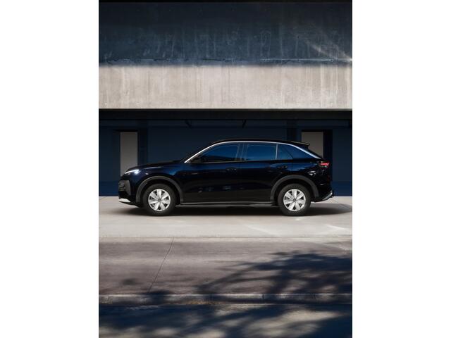 Volkswagen T-Roc 1.5 eTSI 116 7DSG Trend First Edition | 'App-Connect' draadloze smartphone integratie | Koplampverlichting LED
