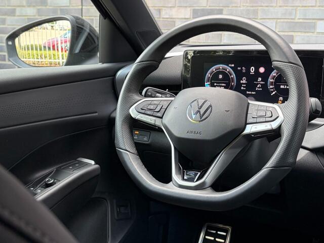 Volkswagen T-Roc 1.5 eTSI 110 KW - R-LINE - MATRIX IQ LIGHT - 18 INCH
