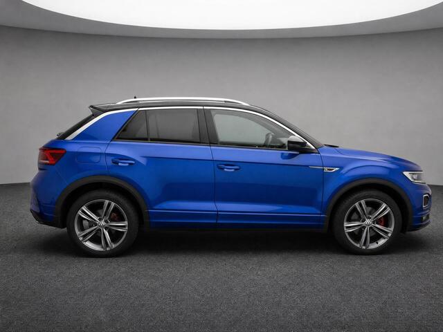 Volkswagen T-Roc 1.5 TSI 150pk DSG Sport Business R · Panoramadak · Camera · Keyless · Apple/Android Car Play · Navigatie · P-Sensoren ·