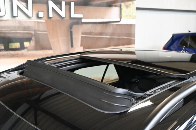 Volkswagen T-Roc 1.5 TSI 150pk R-Line | Pano | Elek. klep | Camera | 100% (Dealer) onderhouden label