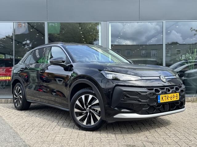 Volkswagen T-Roc 1.5 eTsi Life First | FACELIFT | STOELVERWARMING |