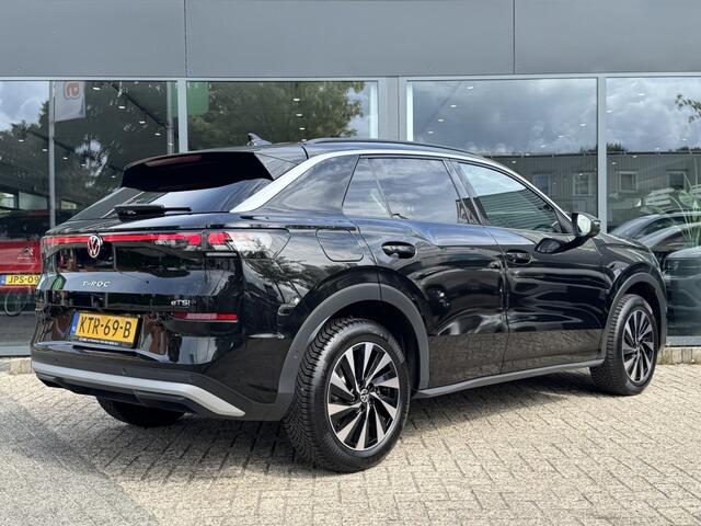 Volkswagen T-Roc 1.5 eTsi Life First | FACELIFT | STOELVERWARMING |