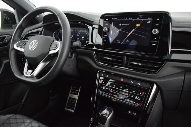 Volkswagen T-Roc 1.5 TSI 150pk DSG R-Line Business+ Black Style Trekhaak Camera IQ.Light Panoramadak Virtual Cockpit Navigatie