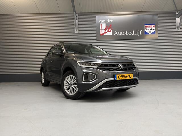 Volkswagen T-Roc 1.5 TSI /TREKH AFN/PDC/CAM/CLIMA/ADAPTIVE CR/DIGI CP/CARPLAY/ENZ