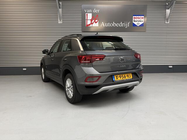 Volkswagen T-Roc 1.5 TSI /TREKH AFN/PDC/CAM/CLIMA/ADAPTIVE CR/DIGI CP/CARPLAY/ENZ