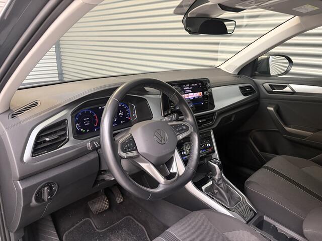 Volkswagen T-Roc 1.5 TSI /TREKH AFN/PDC/CAM/CLIMA/ADAPTIVE CR/DIGI CP/CARPLAY/ENZ