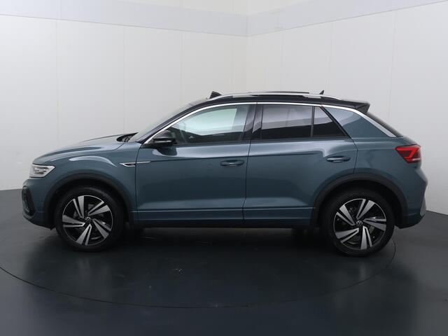 Volkswagen T-Roc 1.5 TSI R-Line | 150 PK | Automaat | Adaptive Cruise Control | Achteruitrijcamera | Panoramadak | Keyless Entry | Dodehoek detectie | Stuur- & Stoelverwarming |