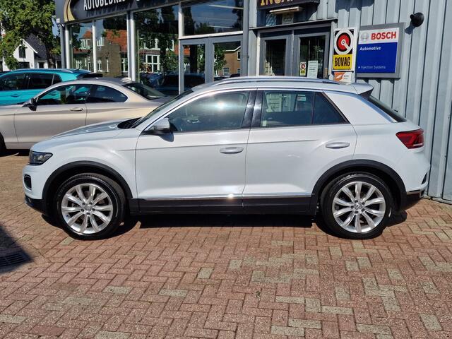 Volkswagen T-Roc 1.5 TSI Sport | TREKHAAK |