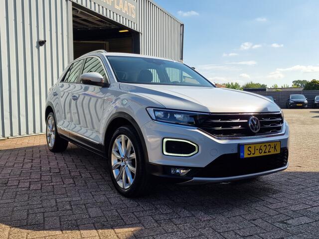 Volkswagen T-Roc 1.5 TSI Sport | TREKHAAK |