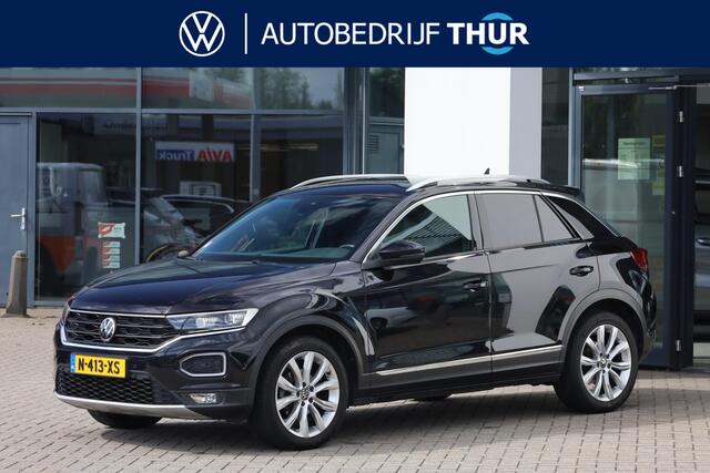 Volkswagen T-Roc 1.5 TSI Sport achteruitrijcamera, stoelverwarming, privacy gla,s keyless entry, 18" LMV, lendesteun, navigatie, digital cockpit pro ,climatronic, spiegel pakket en elektrische achterklep