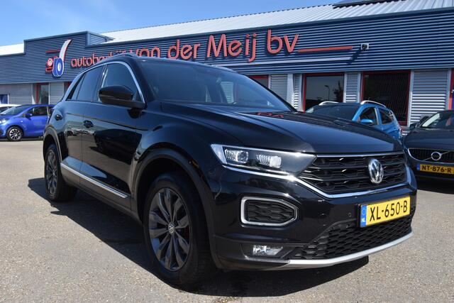 Volkswagen T-Roc 1.5 TSI Sport , TREKHAAK , VIRTUAL COCKPIT , CLIMATR , LED KOPL , PDC V+A ,