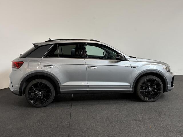Volkswagen T-Roc 1.5 eTsi R-Line Automaat Climate control Adaptieve cruise control Panoramadak LED Navigatie Achteruitrijcamera Parkeersensoren Apple Carplay/ Android Auto Radio