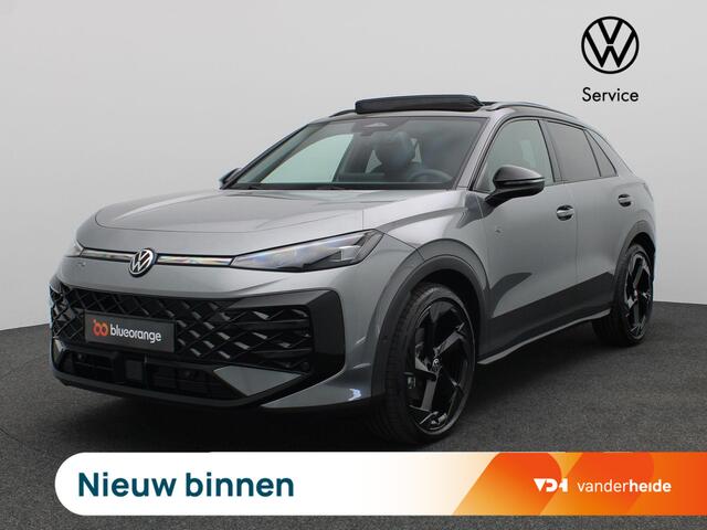 Volkswagen T-Roc 1.5 eTsi R-Line First Edition 150PK DSG Pano-Schuifdak, Trekhaak, Black Style, 20'' LM Velgen, Keyless, Side Assist, Matrix LED-Verlichting, Achteruitrijcamera
