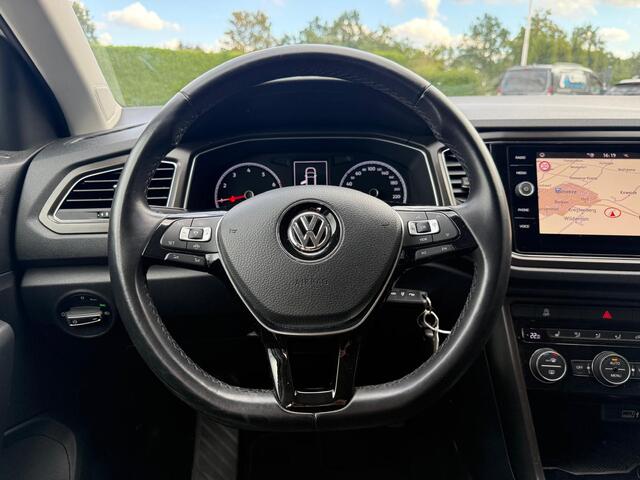 Volkswagen T-Roc 1.0 TSI 116PK Style Business Navi | Camera | ACC | Stoelverw. | Trekhaak