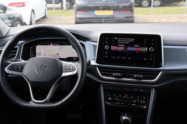 Volkswagen T-Roc 1.5 TSI Life Business, Keyless, ACC, IQlight, Trekhaak