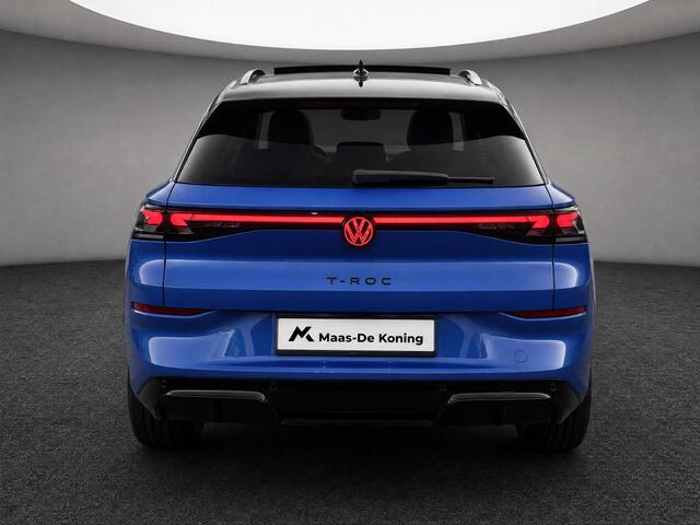 Volkswagen T-Roc 1.5 eTsi R-Line First Edition 150 pk 7 versn. DSG · Achteruitrijcamera · Electrische achterklep · Trekhaak