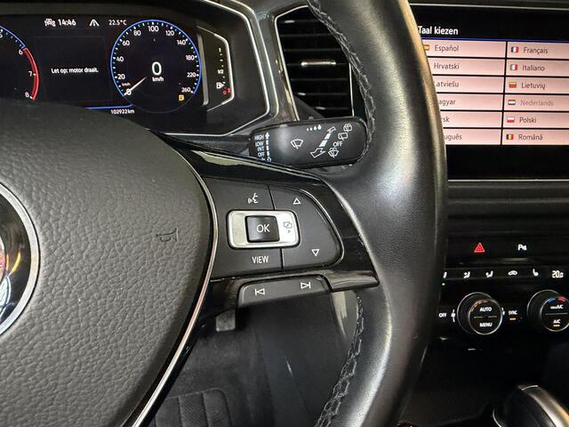 Volkswagen T-Roc 1.5 TSI Sport | DSG | Blind Spot | Keyless | Camera | Viritual Dash | Adaptive | Trekhaak |