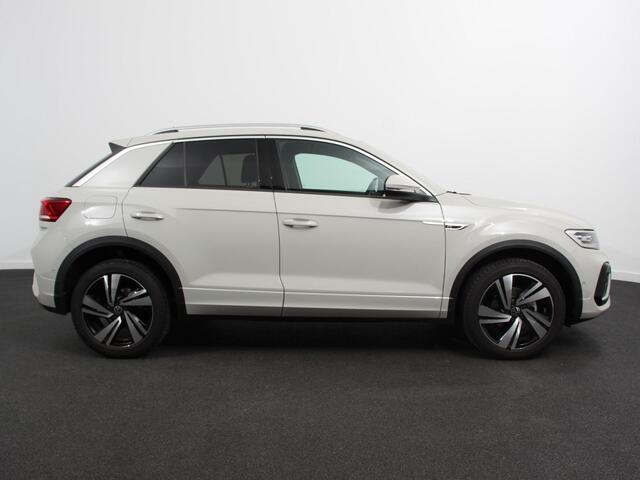 Volkswagen T-Roc 1.5 TSI DSG R-Line + IQ Drive pakket Automaat Navigatie Apple Carplay/Android Auto Climate control Lichtmetalen Velgen Extra Getint Glas LED