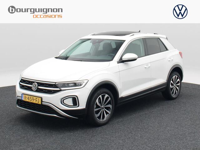 Volkswagen T-Roc 1.5 TSi 150 Pk Automaat Style | Carplay | IQ.Light LED | Panoramadak | Virtual Cockpit | Adaptive Cruise | 17 Inch