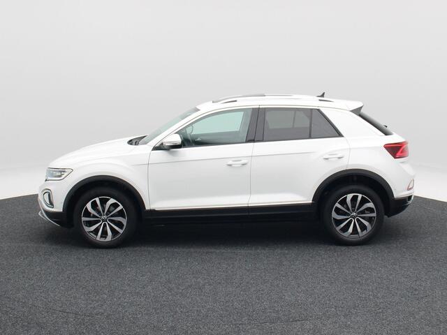 Volkswagen T-Roc 1.5 TSi 150 Pk Automaat Style | Carplay | IQ.Light LED | Panoramadak | Virtual Cockpit | Adaptive Cruise | 17 Inch