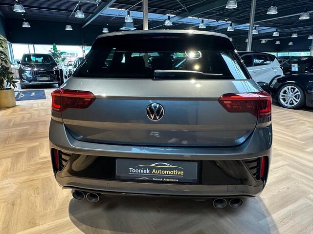 Volkswagen T-Roc Volkswagen T-Roc 2.0 TSI 4-Motion R-Line Pano, Keyless 300 PK Zeldzaam op de markt. Bizar snel. Vol opties. Pure liefhebbersauto.