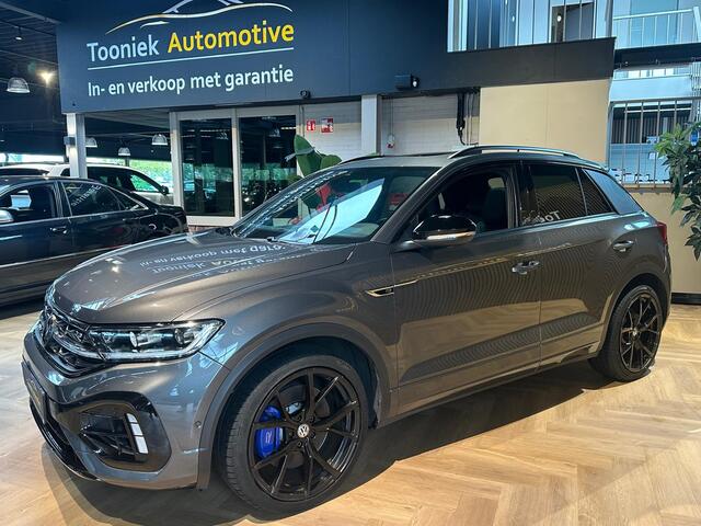 Volkswagen T-Roc Volkswagen T-Roc 2.0 TSI 4-Motion R-Line Pano, Keyless 300 PK Zeldzaam op de markt. Bizar snel. Vol opties. Pure liefhebbersauto.