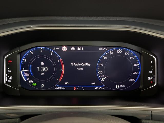 Volkswagen T-Roc 1.5 TSI Style | Adaptive cruise | IQ light | Standkachel | Keyless | Digidash | Achteruitrijcamera | Clima | Stoelverwarming |