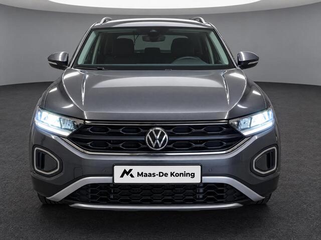 Volkswagen T-Roc 1.0TSI/115PK Life Edition · Apple/Android Car Play · Camera + Parkeersensoren · Keyless · Garantie t/m 27-06-2028 of 100000km.