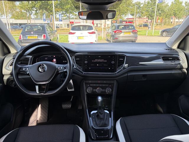 Volkswagen T-Roc 1.5 TSI Sport | AUTOMAAT | Camera | Virtual | Rijklaar met beurt & garantie!