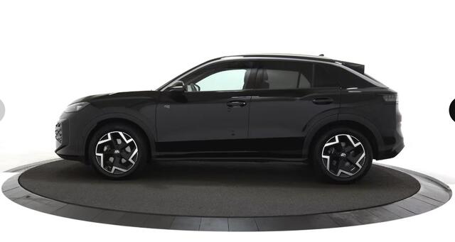 Volkswagen T-Roc 1.5 eTsi R-Line First Edition