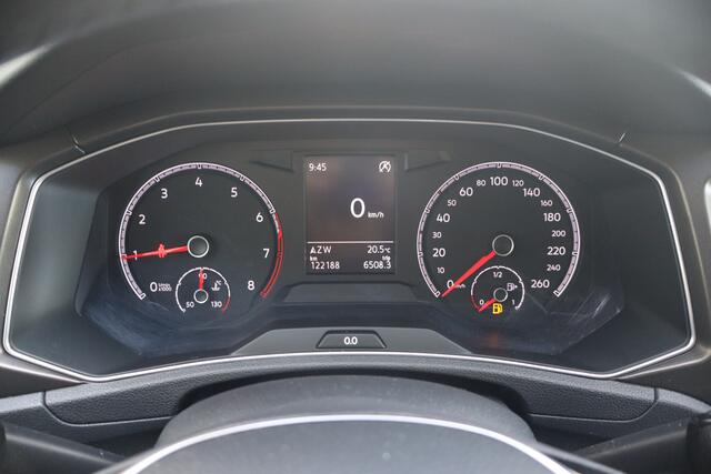 Volkswagen T-Roc 1.0 TSI Style - NL Auto!! Adap Cruise I Camera I Climate