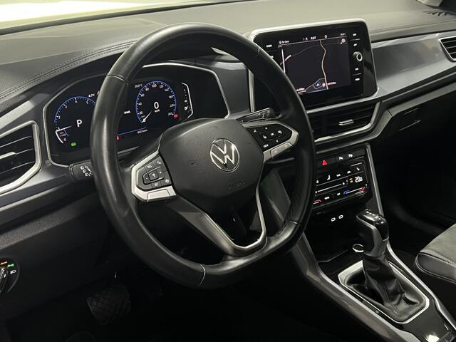Volkswagen T-Roc 1.5 TSI Style | PANO | NAVI | STOELVERWARMING | ACC |